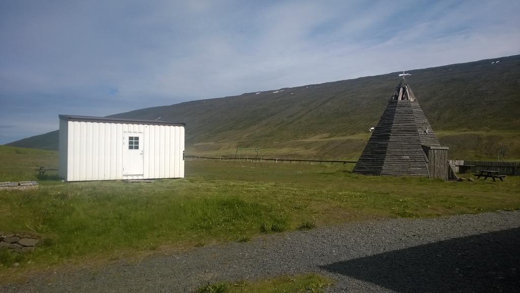 Guesthouse Skjoldolfsstadir Skjoldolfsstathir ภายนอก รูปภาพ